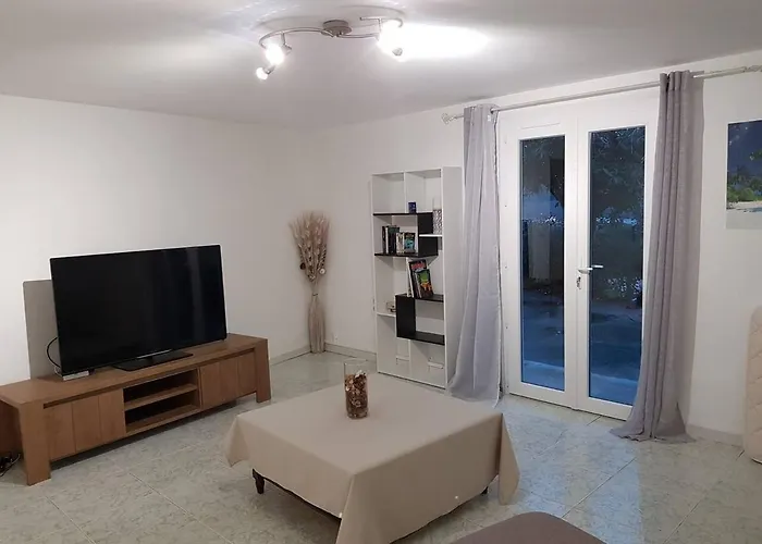 Bas De F3 Proche Ajaccio Apartment Cuttoli-Corticchiato