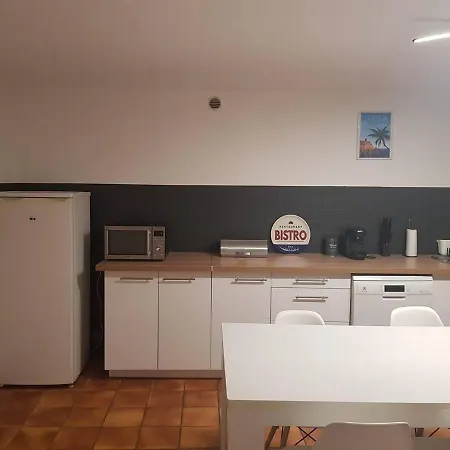 Apartment Bas De F3 Proche Ajaccio *