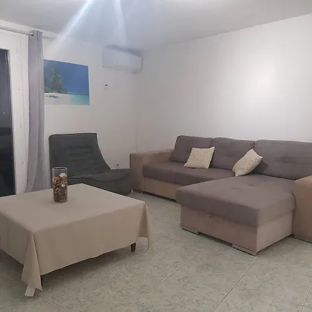 Apartament Bas De F3 Proche Ajaccio